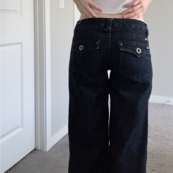 Low waisted baggy/wide leg flare jeans - Picture 4 of 8